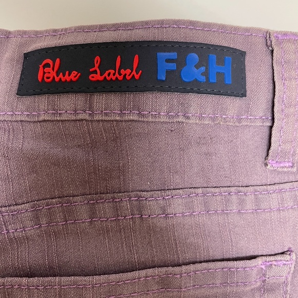 New junior shorts stretchable 29/30.5 size large - Picture 3 of 4